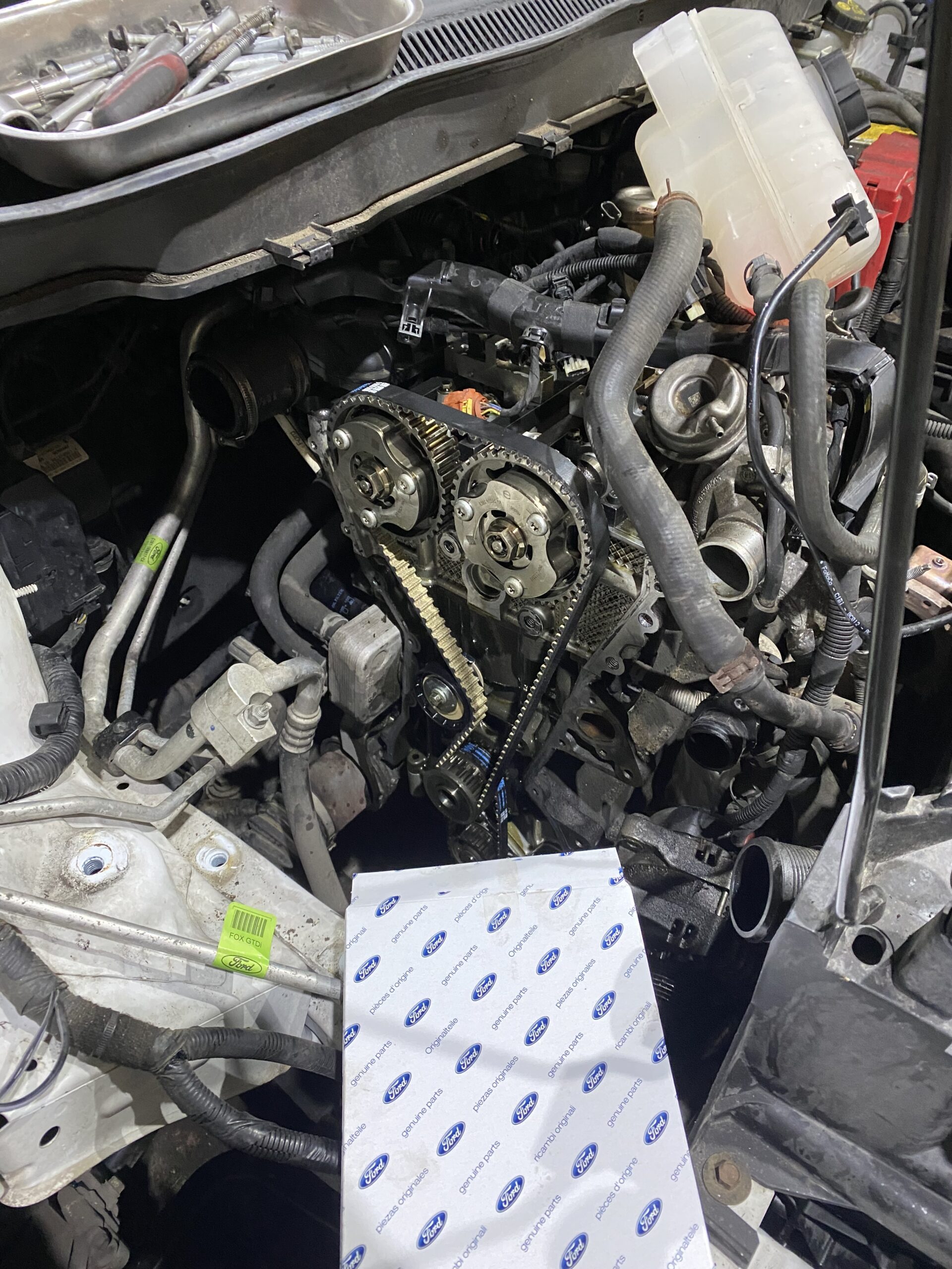 Ford Ecoboost 1.0 Distributieriem vervangen inclusief verpakking